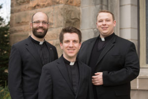 catholic priests des moines