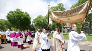 saint paul seminary source and summit procession video
